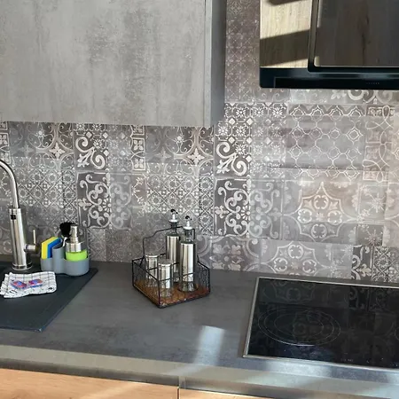 Vorkastell * Borfink